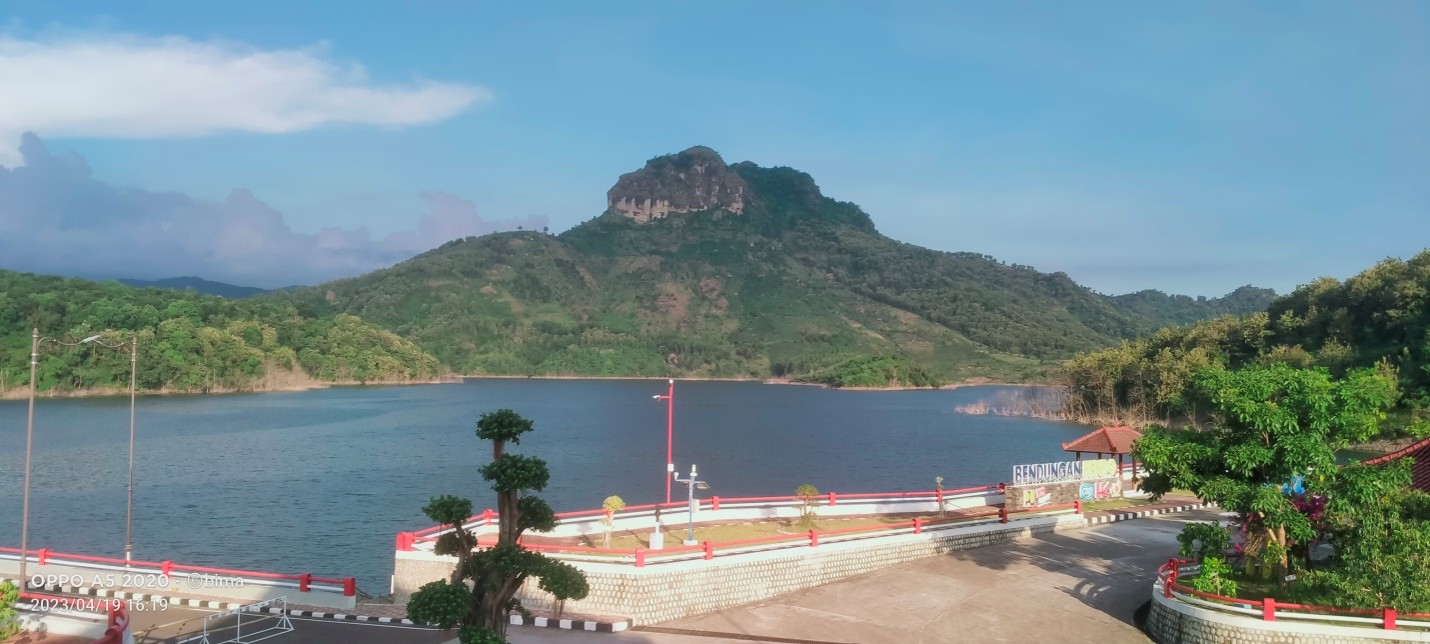 Bendungan Bendo Pemandangan